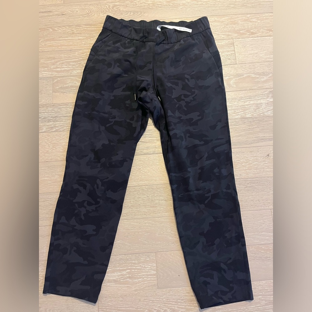 Lululemon Camo pants